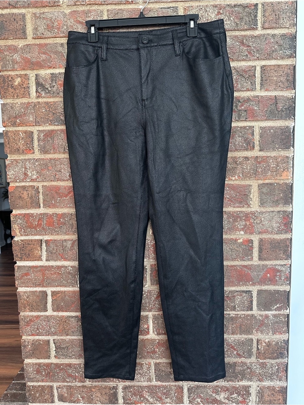 Chico's Reptile Vegan Suede Slim Pants Black 1.5R 10R NWT